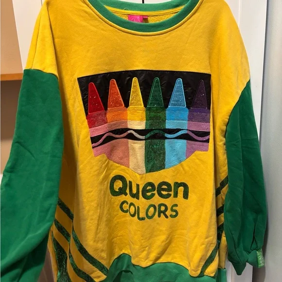 Queen of sparkles Queen Colors Rainbow Crayon Graphic Sweatshirt - Picture 6 of 13